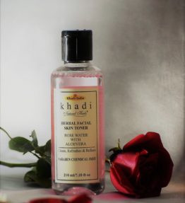 Khadi Herbal Facial Skin Toner (Rosewater & Aloevera)